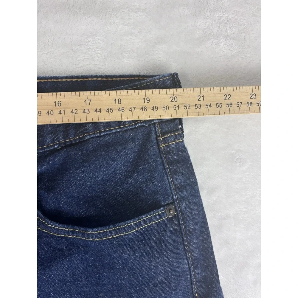 Levis excellent no